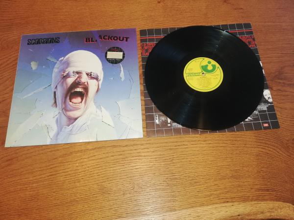 Scorpions Blackout 1985 Harvest 1C 038-157598 1 Deutsche Pressung VG/VG+